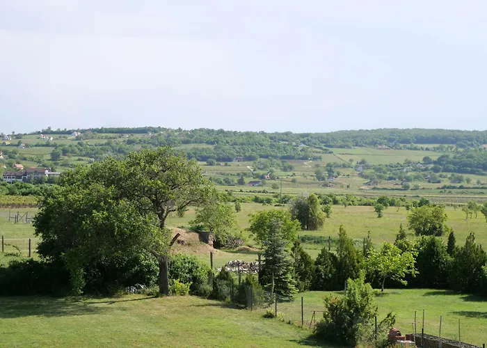 Pipacs Διαμέρισμα Tagyon